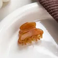 Elegant amber acetate hair claw clip in warm caramel tone for a stylish ponytail - Coffee Brown (3cm)