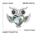 Broche de búho plateado con corazón de concha de abulón y medidas del producto - Estilo Plateado (MM-BR-3459-SL)