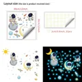 Adesivi murali astronauti e stelle luminose per decorazione camera da letto spaziale - Stile Grande / Blu