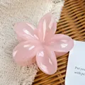 Pinza para el pelo con forma de flor rosa claro en resina brillante estilo coreano - 8cm / Rosa