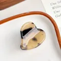 Süße herzförmige Haarklammer aus Acetat mit klassischem Schildpattmuster-Finish - Beige Schildpatt