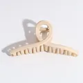 Grande pince à cheveux carrée beige mat pour un style élégant et minimaliste - Épingle à cheveux en U / L / Blanc Cassé