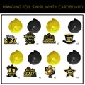 Dettaglio delle spirali foil per Capodanno 2027 e ciondoli a tema in oro e nero - 8 Carte a Doppia Faccia + 8 Spirali Singole + Ganci
