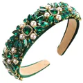 Diadema barroca de terciopelo verde esmeralda con adornos florales de cristal y perlas - Verde