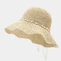 Chapeau de paille beige au crochet pour femmes avec perles blanches et cordon réglable - M / Beige (Modèle F JT)