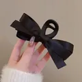 Pince à cheveux élégante avec nœud en satin noir et tissu multicouche pour femmes - Pince à Cheveux Nœud Noir (Mat)