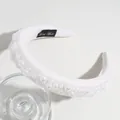 Handgefertigter Barock-Haarreif in Weiß mit Netzgewebe und eleganten Kunstperlen - Netzperle Off-White