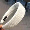 Serre-tête blanc fait main en laine pour femme avec tissu peluche et couronne haute - Blanc (sans paillettes)