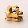 Makroansicht der vergoldeten 316 Edelstahl-Reißverschlussschieber mit Hochglanzfinish - US 3 / Abnehmbarer Stil / Gold