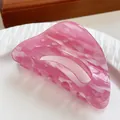 Pinza para el pelo de acetato con textura de mármol rosa y blanco y diseño triangular - Triángulo Hueco Oro Rosa / 9cm