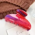 Pink and purple marble textured large hair claw clip with elegant floral pattern - 8.5cm / Metallic Red