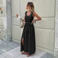 Elelegantes schwarzes ärmelloses Maxikleid mit floraler Spitze und Seitenschlitz - S / Schwarz