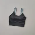 Reggiseno sportivo nero ad alto supporto con spalline azzurre a contrasto - Grigio