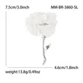 Elegante witte rozenbroche met zilveren metalen steel en bladeren, 7,5 cm hoogte - Witte 3860-sl