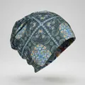 Détail du bonnet à motif paisley avec doublure étoile de mer et tissu double couche - Motif floral bohème vert foncé (Motif 6)