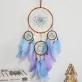 Atrapasueños marrón de cuatro aros con luces LED cálidas y plumas azules y moradas - Con Luces LED Cálidas (MS9189CD)