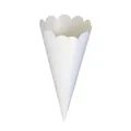 Close-up detail of a white paper confetti cone featuring elegant scalloped wavy edges. - 50 Pieces / 14.5cm / White