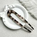 Elegant tortoiseshell pattern U-shaped resin hair fork for versatile bun styling - Gray Leopard Spot