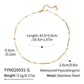 Vista detallada del collar de acero inoxidable chapado en oro de 18K con medidas - Estilo Cadena de Bambú (YYN026031-G)