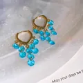 Eleganti orecchini dorati vintage con perline blu brillante su marmo bianco puro - 55# Ago D'argento - Oro - Blu