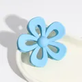 Pinza per capelli a fiore traforato blu opaco per eleganti acconciature da donna - Blu