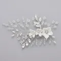 Elegant handmade bridal hair comb with white flowers, crystals and rhinestones. - Silver Ceramic-look PVC Decoration Petal Pearl Handmade Hair Comb (HS-J5435)