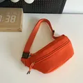 Borsa a tracolla in nylon arancione vivace con cinturino regolabile e doppia cerniera - Arancione