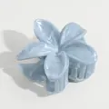 Molletta per capelli a fiore azzurro con elegante motivo marmoreo per styling - Giglio Marmorizzato Grigio