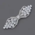 Barrette argentée élégante ornée de cristaux de zircone cubique taille poire étincelants - Style Soirée Mariée Argent (HS-J6735S)