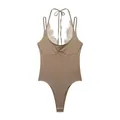 Eleganter brauner Neckholder-Body mit filigranem Spitzen-Patchwork und Thong-Schnitt - XS / Camel