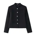 Giacca corta nera slim fit in stile militare con bottoni d'argento e ricami decorativi - S / Nero