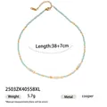 Dettaglio della collana di perline turchesi con chiusura a moschettone dorata - Stile Perline Verde Chiaro Beige (2503ZK40558XL)