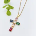 Collana in oro con pendente a croce in zircone colorato e vivaci pietre rettangolari - Stile Croce Zirconia Rettangolo Multicolore(XL1200-092) / Oro