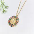 Collana religiosa in oro con pendente medaglia della Vergine Maria in zircone colorato - Stile Vergine Maria Colorata Medaglia Ovale (XL2189-014)