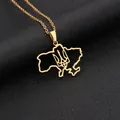 Macro detail of gold stainless steel Ukraine map necklace with trident cutout design - Map Trident Style (金色项链B) / Gold