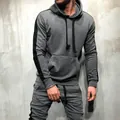 Survêtement à capuche gris pour hommes avec bandes latérales noires sportives et confortables - gris foncé