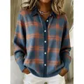 Modische Damen Strickjacke im lockeren Karo-Design mit Denim-Kragen und Knöpfen. - S / Oberteile / Blau-Orange-Grau Karo (ACS19)