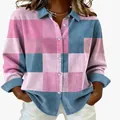 Damen Langarm-Hemdbluse mit stilvollem rosa-blauem 3D-Farbblockmuster und Knöpfen - S / Oberteile / Rosa Blaues 3D-Karo (ACS61)