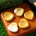 Natural 30mm heart-shaped crystal massage stones with polished yellow stone texture - 30MM / Yellow Jasper