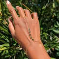Elegante bracciale schiava placcato oro con strass verdi scintillanti da donna - Stile Perla Verde / Oro