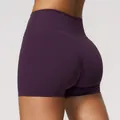 Pantaloncini da yoga viola scuro spazzolati a vita alta con design push-up per fitness - Viola Scuro