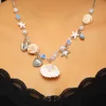 Bohemische Meereskette mit Perlen, Muscheln und Seesternen für den Strandurlaub - Silberne Perlenkette im Ozean-Stil mit Muscheln und Seestern (5468)