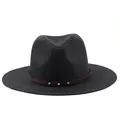 Cappello Panama da uomo in paglia nera con nastro marrone e borchie turchesi - Nero