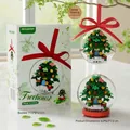 Festliches Weihnachtsbaum-Bausatz-Set in transparenter Kugel mit Geschenkverpackung - K546 Schneemärchen-Baumhauskugel / 164 Stk/Hängend Oder Stehend