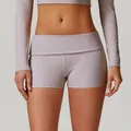 Short de yoga côtelé à taille haute lavande avec une bordure en dentelle délicate - L / Haut Et Bas / Lin