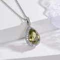 Elegante ketting met peervormige groene zirkonia hanger en roestvrijstalen ketting - Hanger 1,4 cm x 2,6 cm (met roestvrijstalen ketting van 41 cm-50 cm) / Olijfgroen