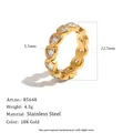 Anillo de corazón en acero inoxidable chapado en oro 18K con circonitas - Talla 6 / Estilo de Corte de Corazón (R5648)