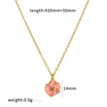 Collana in acciaio inossidabile placcato oro con delicato ciondolo fiore in smalto rosa - Rosa (TN3783-PK)
