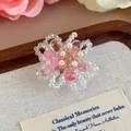 Squisito accessorio per scarpe con fiore in cristallo rosa fatto a mano per sabot e sandali - Fiore Intrecciato Texture Gelatina Rosa (27337-9)