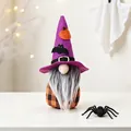 Bambola gnomo di Halloween con cappello da strega viola e decorazione a scacchi arancione - Ciondolo Gnomo Maschio a Quadri Arancioni